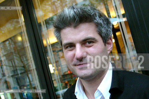 Laurent Gaude, 8 novembre 2004  ©Sophie Bassouls/Leemage/Rosebud2