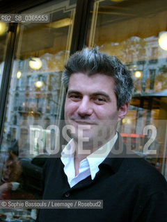 Laurent Gaude, 8 novembre 2004  ©Sophie Bassouls/Leemage/Rosebud2