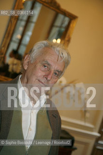 Gilles Lapouge, 12 novembre 2007  ©Sophie Bassouls/Leemage/Rosebud2