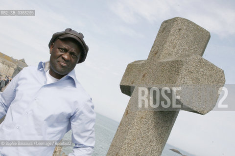 Alain Mabanckou, 8 mai 2008  ©Sophie Bassouls/Leemage/Rosebud2