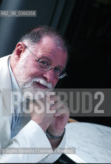 Alberto Manguel, 10 septembre 2005  ©Sophie Bassouls/Leemage/Rosebud2