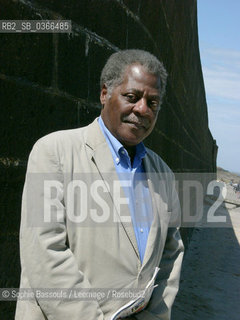 Jean Metellus, 29 mai 2004  ©Sophie Bassouls/Leemage/Rosebud2