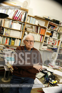 Maurice Nadeau, le 7 decembre 2010  ©Sophie Bassouls/Leemage/Rosebud2