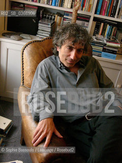 Adam Phillips, 25 avril 2005  ©Sophie Bassouls/Leemage/Rosebud2