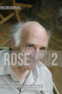 Jacques Roubaud, 22 juillet 2009  ©Sophie Bassouls/Leemage/Rosebud2