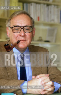 Portrait of Robert Sabatier, le 22 janvier 1986, Paris  ©Sophie Bassouls/Leemage/Rosebud2