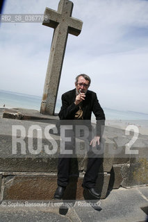 Patrick Rambaud, 3 juin 2006  ©Sophie Bassouls/Leemage/Rosebud2