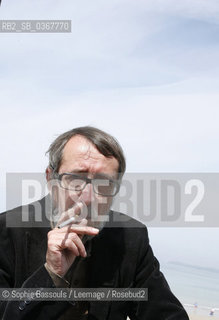 Patrick Rambaud, 3 juin 2006  ©Sophie Bassouls/Leemage/Rosebud2