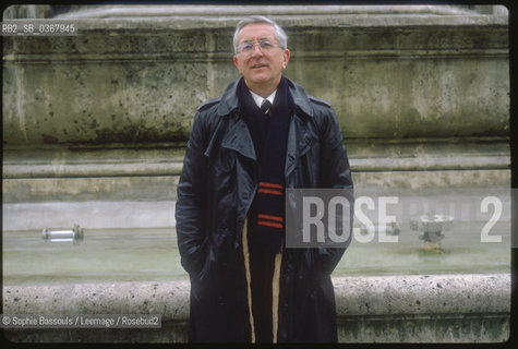 Portrait of Len Deighton at Paris, le 3 fevrier 1986  ©Sophie Bassouls/Leemage/Rosebud2