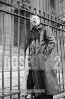 Portrait of Len Deighton at Paris, le 3 fevrier 1986  ©Sophie Bassouls/Leemage/Rosebud2