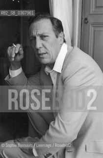 Portrait of Frederick Forsyth le 6 decembre 1984  ©Sophie Bassouls/Leemage/Rosebud2