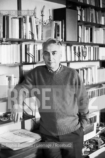 Roland Barthes, 24 juin 1975  ©Sophie Bassouls/Leemage/Rosebud2