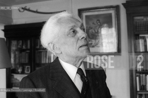 Portrait of Victor-Lucien (Victor Lucien) Tapie, le 12 juin 1973  ©Sophie Bassouls/Leemage/Rosebud2