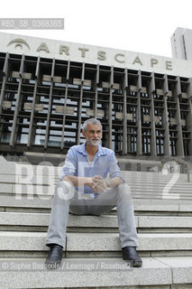 Mike Van-Graan, le 29 mars 2012  ©Sophie Bassouls/Leemage/Rosebud2