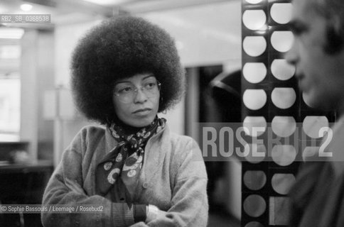 Angela Davis at Paris, 15 mai 1975  ©Sophie Bassouls/Leemage/Rosebud2