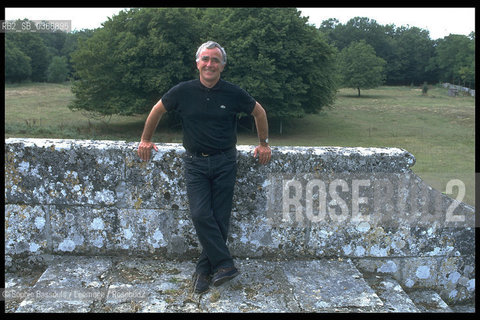 Portrait of Jean-Claude (Jean Claude) Guillebaud le 1 juillet 1999  ©Sophie Bassouls/Leemage/Rosebud2