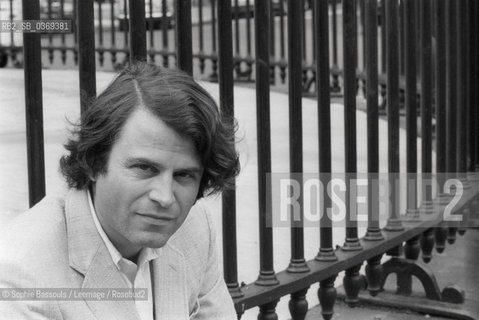 Portrait of Franz-Olivier (Franz Olivier) Giesbert le 21 juin 1982  ©Sophie Bassouls/Leemage/Rosebud2