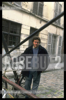 Portrait of Santiago Gamboa le 27 octobre 1999  ©Sophie Bassouls/Leemage/Rosebud2