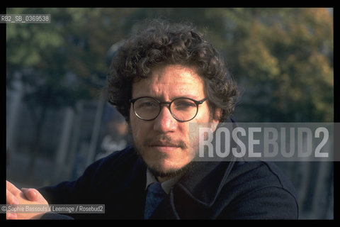 Portrait of Santiago Gamboa le 27 octobre 1999  ©Sophie Bassouls/Leemage/Rosebud2