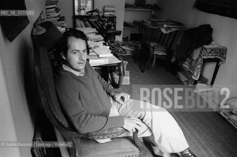 Portrait of Jean-Marie (Jean Marie) Rouart, le 30 aout 1977  ©Sophie Bassouls/Leemage/Rosebud2