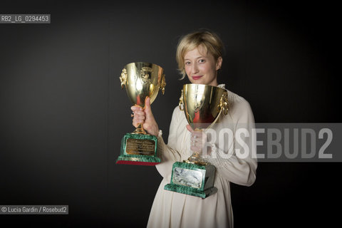 COPPA VOLPI.per la migliore interpretazione femminile a:.Alba Rohrwacher.nel film HUNGRY HEARTS di Saverio Costanzo (Italia) ©Lucia Gardin/Rosebud2