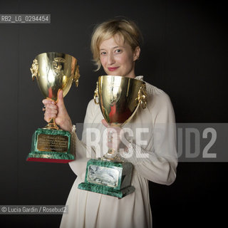 COPPA VOLPI.per la migliore interpretazione femminile a:.Alba Rohrwacher.nel film HUNGRY HEARTS di Saverio Costanzo (Italia) ©Lucia Gardin/Rosebud2