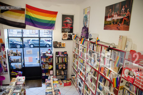 Antigone bookshop. Atigone is a lgbit*q bookstore in Milano. March 4th, 2019 La libreria Antigone, Antigone è specializzata in tematiche lgbit*q  e femministe. Milano, 4 Marzo 2019 ©Marina Leone/Rosebud2