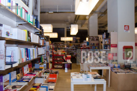 La libreria il Delfino è stata riconosciuta Miglior Libreria dItalia dalla  Scuola per Librai Umberto ed Elisabetta Mauri. Pavia, 5 Marzo 2019 Il Delfino bookstore was awarded as Best Italian bookstore by  Scuola per Librai Umberto ed Elisabetta Mauri. Pavia, March 5th, 2019 ©Marina Leone/Rosebud2