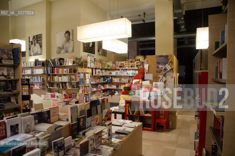 La libreria il Delfino è stata riconosciuta Miglior Libreria dItalia dalla  Scuola per Librai Umberto ed Elisabetta Mauri. Pavia, 5 Marzo 2019 Il Delfino bookstore was awarded as Best Italian bookstore by  Scuola per Librai Umberto ed Elisabetta Mauri. Pavia, March 5th, 2019 ©Marina Leone/Rosebud2