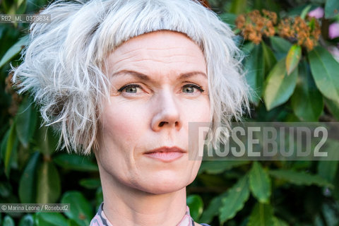 La scrittrice norvegese Hanne Ørstavik presenta il suo romanzo Amore, edito da Ponte alle Grazie, a Milano. 30 Maggio 2019 Norwegian writer Hanne Ørstavik presents her novel Love, published in Italy by Ponte alle Grazie, in Milan. May 30th, 2019 ©Marina Leone/Rosebud2