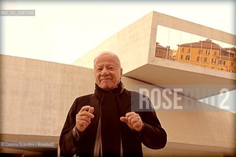 Rome, 12-02-2014.Culture.Art critic Achille Bonito Oliva presents his tv program Fuori quadro, pictured at MAXXI Museum in Rome.In the photo Achille Bonito Oliva ©Cosima Scavolini/Rosebud2