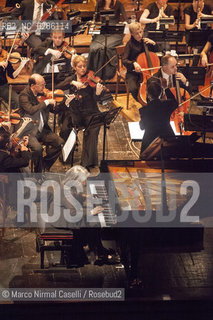 MCO - Claudio Abbado - Martha Argerich 5 marzo 2012 .Teatro Comunale di Ferrara.Mahler Chamber Orchestra.Claudio Abbado, direttore.Martha Argerich, pianoforte ©Marco Nirmal Caselli/Rosebud2
