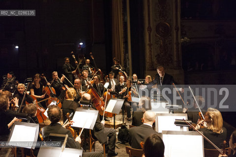 MCO - Claudio Abbado - Martha Argerich 5 marzo 2012 .Teatro Comunale di Ferrara.Mahler Chamber Orchestra.Claudio Abbado, direttore.Martha Argerich, pianoforte ©Marco Nirmal Caselli/Rosebud2