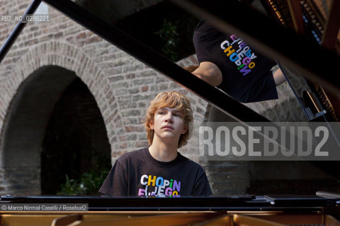 JAN LISIECKI piano 15_06_2011 ©Marco Nirmal Caselli/Rosebud2