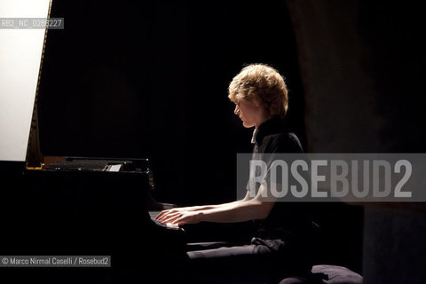 JAN LISIECKI piano 15_06_2011 ©Marco Nirmal Caselli/Rosebud2