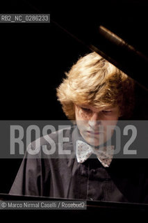JAN LISIECKI piano 15_06_2011 ©Marco Nirmal Caselli/Rosebud2