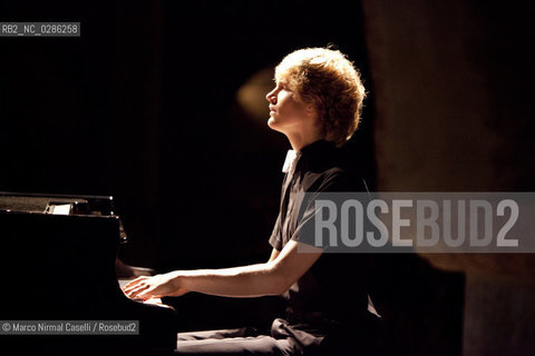 JAN LISIECKI piano 15_06_2011 ©Marco Nirmal Caselli/Rosebud2