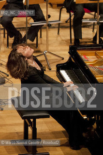 ORCHESTRA MOZART CLAUDIO ABBADO direttore.HÉLÈNE GRIMAUD pianoforte Bologna, Auditorium Manzoni  31 Maggio 2011 ©Marco Nirmal Caselli/Rosebud2