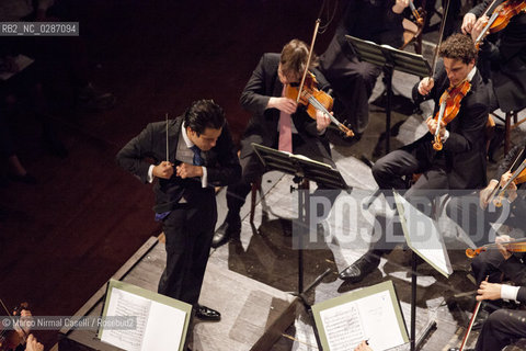 FERRARA MUSICA stagione 2010/11 MAHLER CHAMBER ORCHESTRA.ORCHESTRA MOZART.DIEGO MATHEUZ,direttore.VADIM REPIN, violino  Teatro Comunale di Ferrara ,12 Aprile 2011 ©Marco Nirmal Caselli/Rosebud2