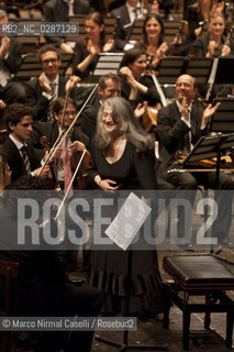 MAHLER CHAMBER ORCHESTRA.ORCHESTRA MOZART.CLAUDIO ABBADO, direttore.MARTHA ARGERICH, pianoforte.Estonian Philharmonic Chamber Choir  14/04/2011 Ferrara Teatro Comunale ©Marco Nirmal Caselli/Rosebud2