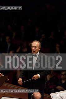 Giovedì 21 aprile 2011 - Roma, Auditorium Parco della Musica (Accademia Nazionale di Santa Cecilia).ORCHESTRA MOZART.MAHLER CHAMBER ORCHESTRA.ESTONIAN PHILHARMONIC CHAMBER CHOIR.CLAUDIO ABBADO direttore.MARTHA ARGERICH pianoforte ©Marco Nirmal Caselli/Rosebud2