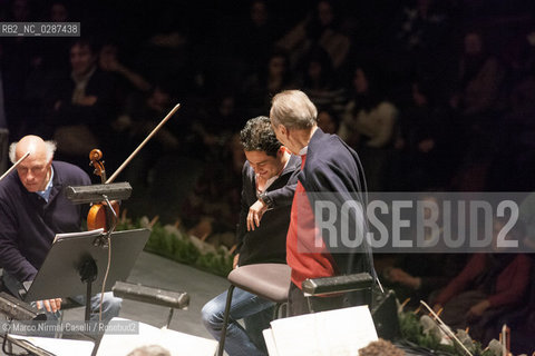 Orchestra Mozart e Orchestra del Maggio Fiorentino Claudio Abbado direttore Diego Matheuz direttore Firenze 22 dicembre 2011 ©Marco Nirmal Caselli/Rosebud2