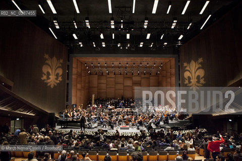 Orchestra Mozart e Orchestra del Maggio Fiorentino Claudio Abbado direttore Firenze 22 dicembre 2011 ©Marco Nirmal Caselli/Rosebud2