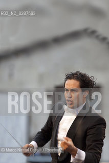 Diego Matheuz conductor, direttore dorchestra Spoleto 2010 ©Marco Nirmal Caselli/Rosebud2