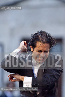 Diego Matheuz conductor, direttore dorchestra Spoleto 2010 ©Marco Nirmal Caselli/Rosebud2