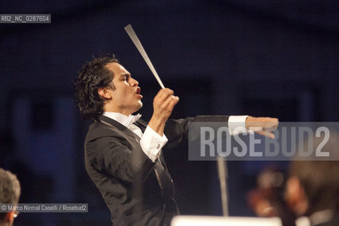 Diego Matheuz conductor, direttore dorchestra Spoleto 2010 ©Marco Nirmal Caselli/Rosebud2
