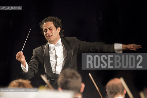 Diego Matheuz conductor, direttore dorchestra Spoleto 2010 ©Marco Nirmal Caselli/Rosebud2