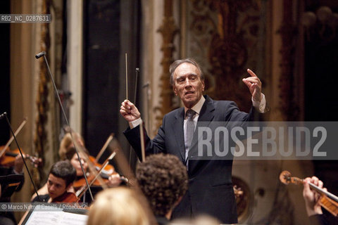 Claudio Abbado conductor  FERRARA MUSICA Teatro comunale di Ferrara 2010 ©Marco Nirmal Caselli/Rosebud2