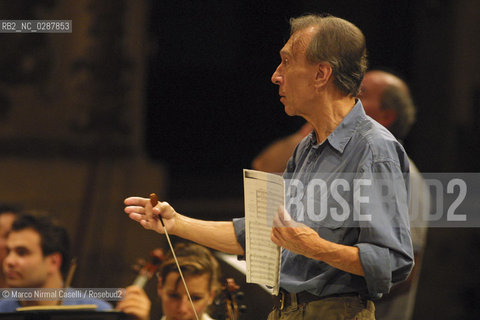 Claudio Abbado conductor / Mahler Chamber Orchestra FERRARA MUSICA 30/05/2001 ©Marco Nirmal Caselli/Rosebud2
