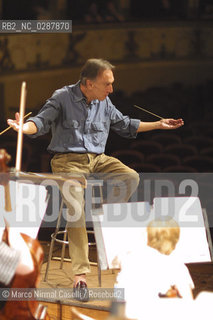 Claudio Abbado conductor / Mahler Chamber Orchestra FERRARA MUSICA 31/05/2001 ©Marco Nirmal Caselli/Rosebud2